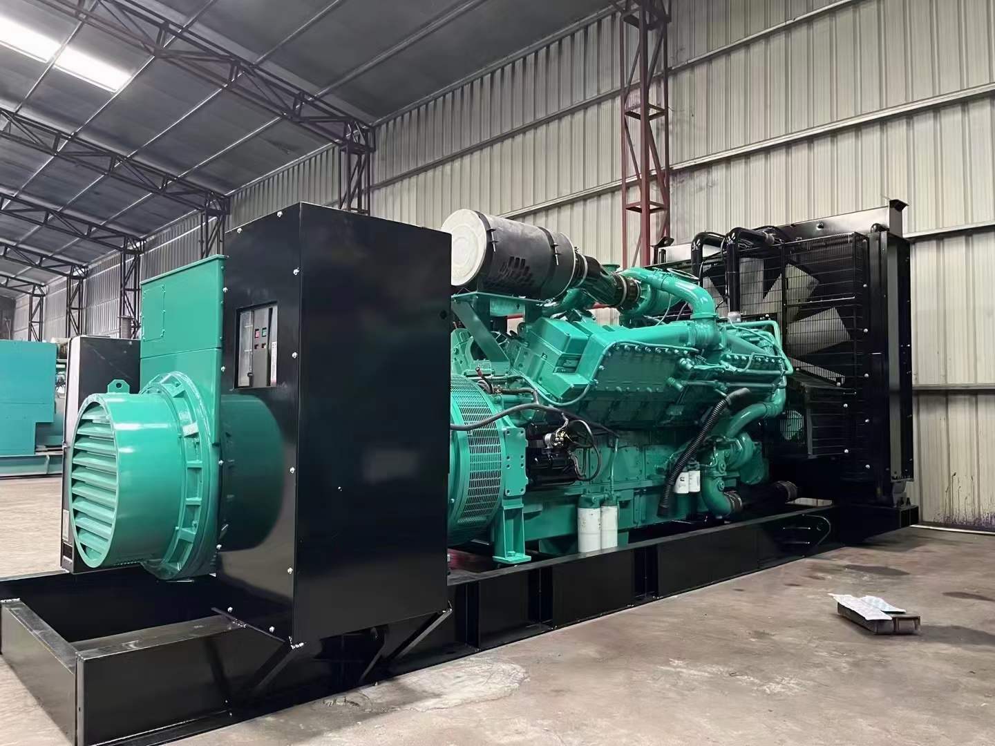 会同如何评估无功补偿装置的性能和效果？