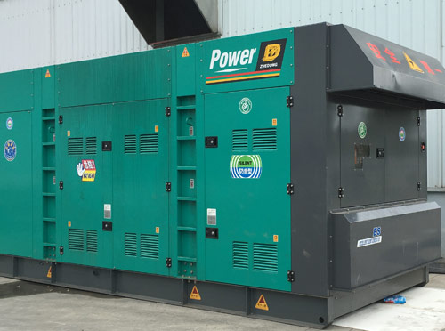 会同升级发电机组的过程中需要注意哪些安全事项？