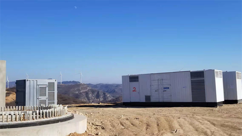 会同带燃油预热系统的柴油发电机组在冬季启动前需要做哪些准备工作？